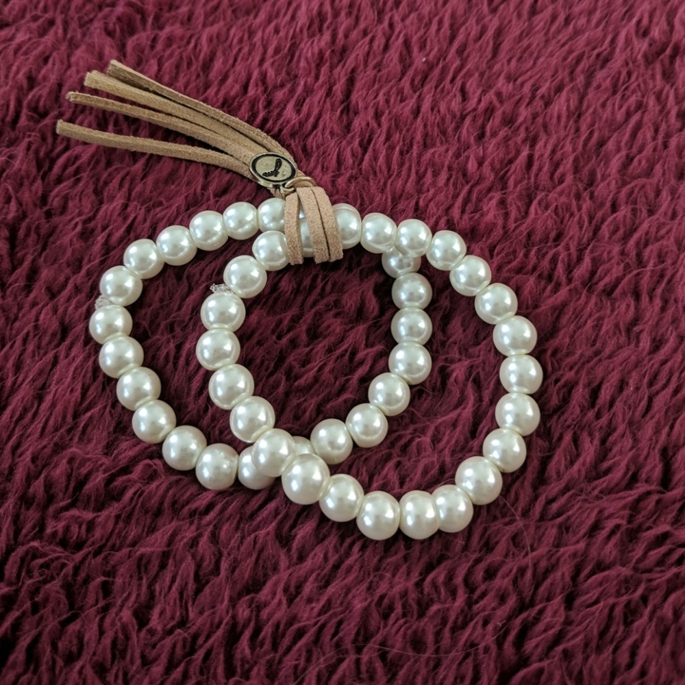 Faux pearl bracelet
